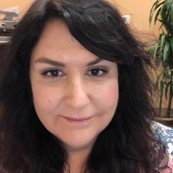 Meet your Posher, Nanci - Picture 1 of 1